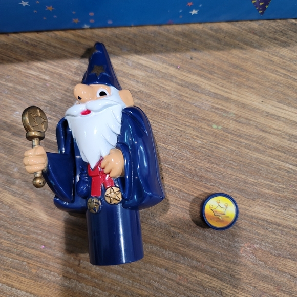 Magical maze the simple game of twists and turns ages 6 and up 2-4 players - Picture 2 of 11